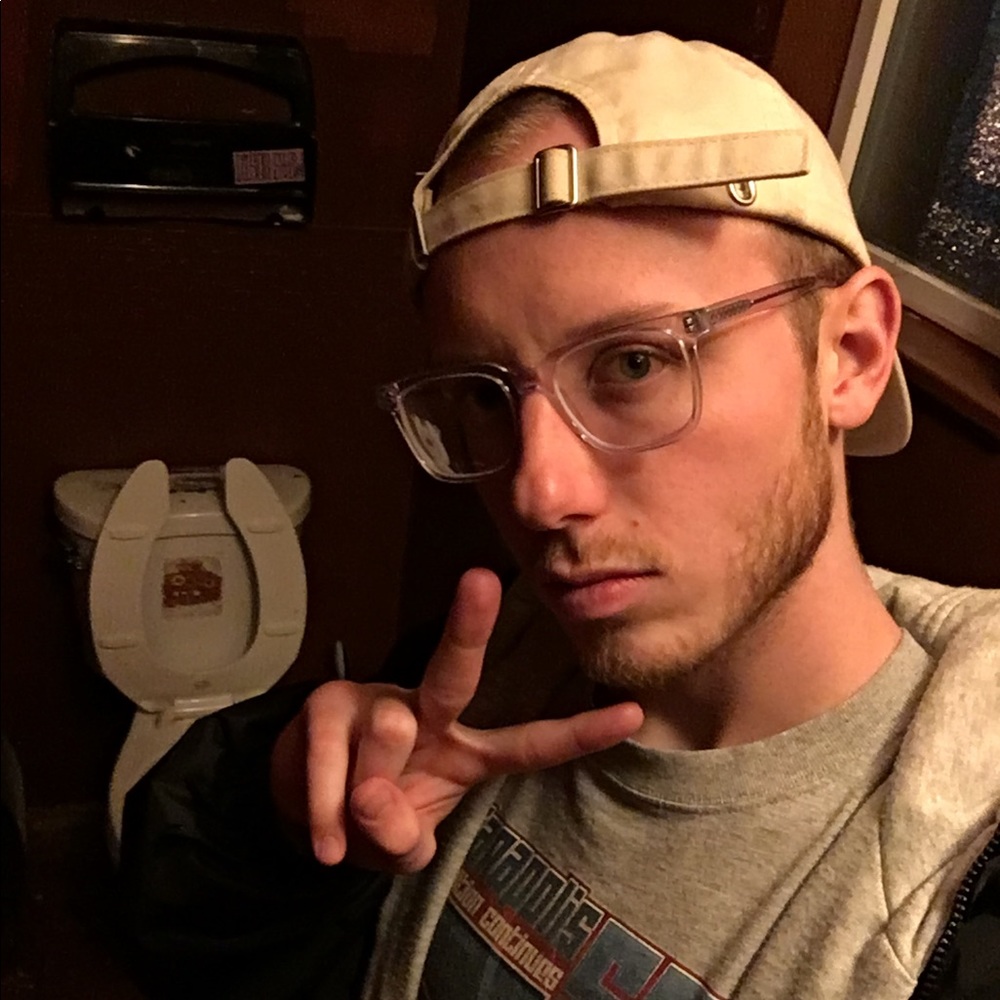 Meet your Posher, Dallen